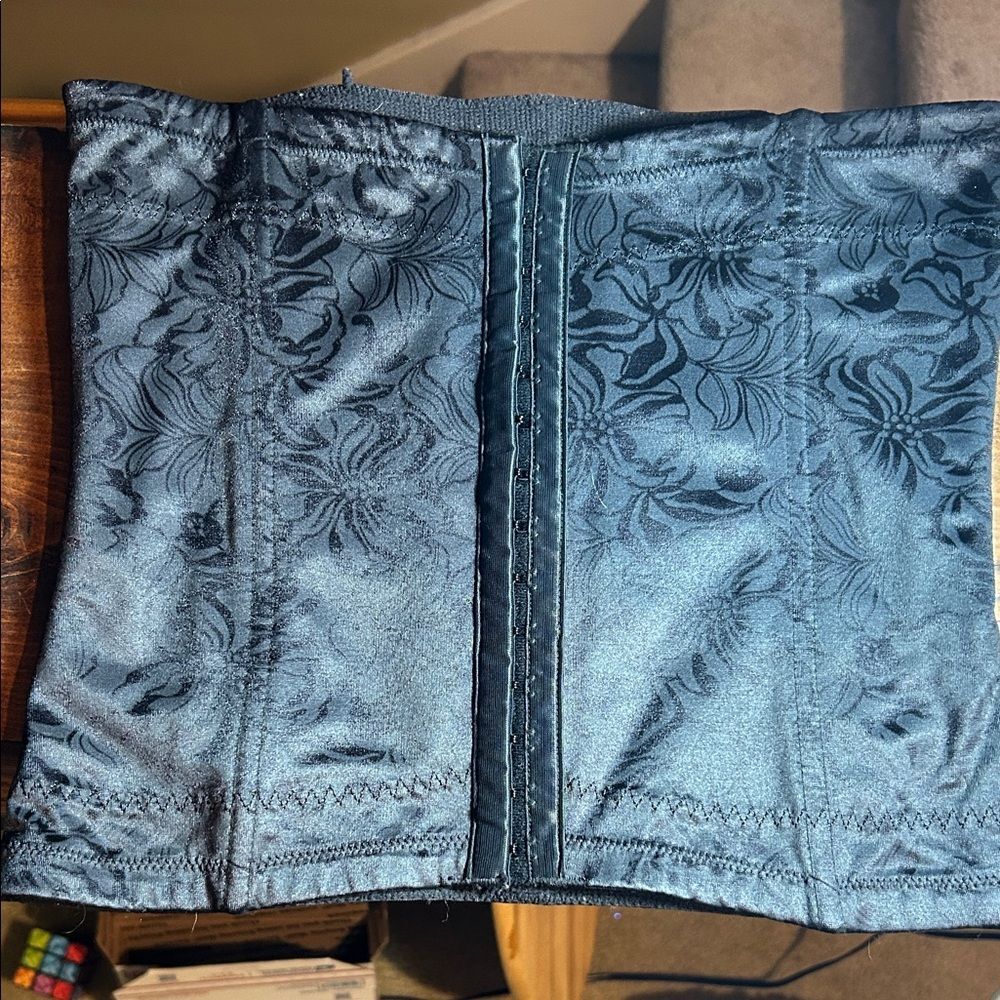 Maidenform Floral Corset Wide Belt Black Size Medium Cottagecore Boho